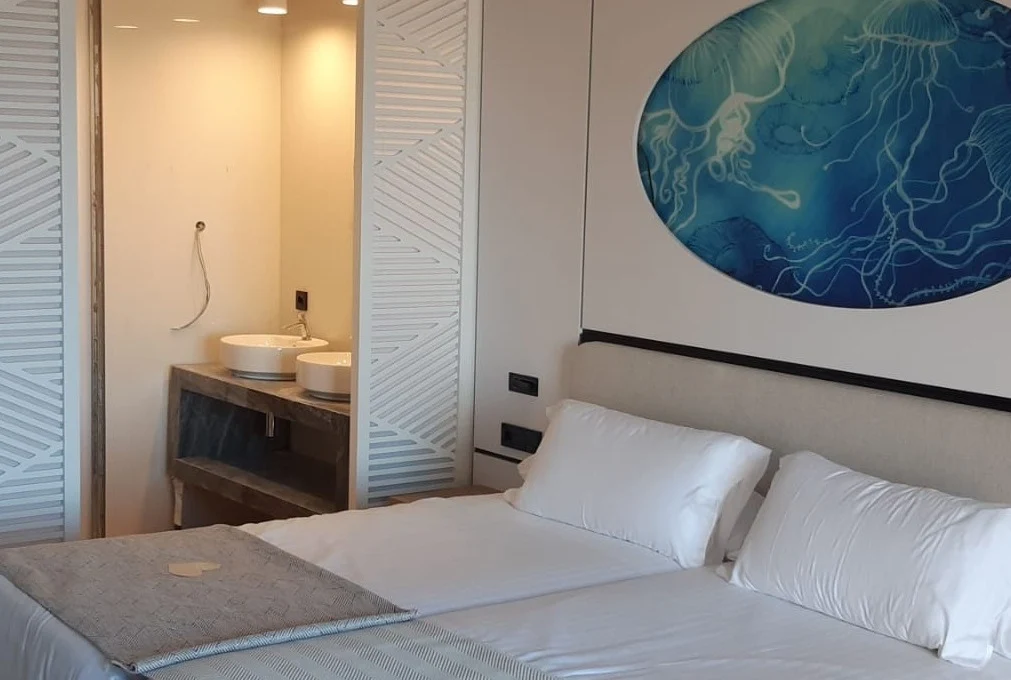 Interiores de habitación · Mobiliario y carpintería en Punta Umbría · Huelva, España